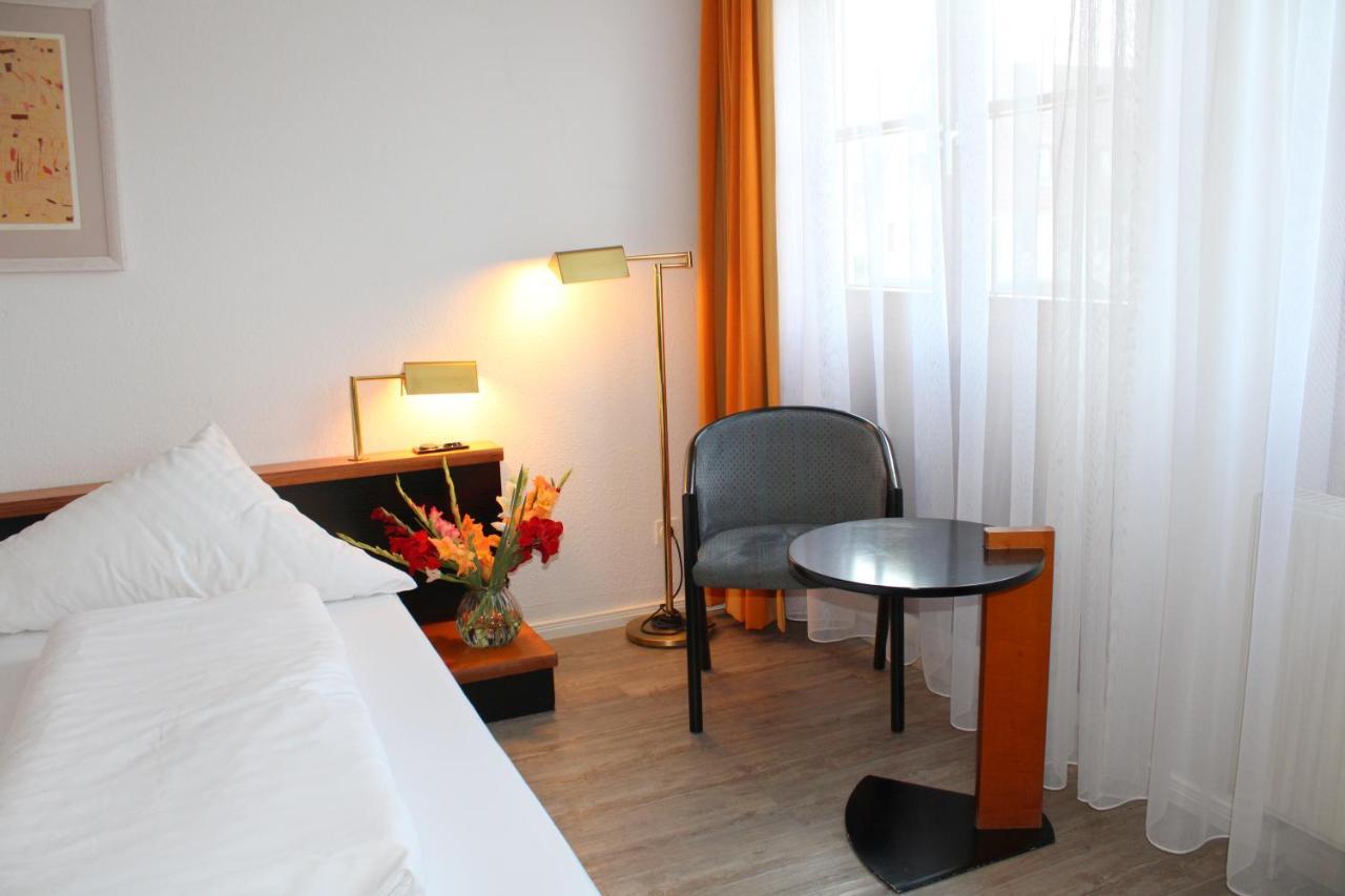 Hotel Lamm Nufringen Exterior photo